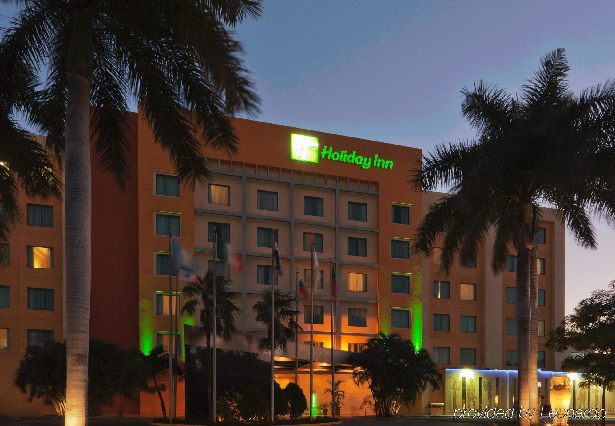 马那瓜湖 会议中心假日旅馆酒店 外观 照片